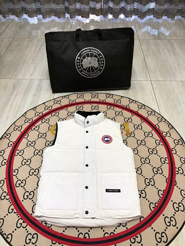 Canada Goose White/Black Freestyle Crew Down Vest