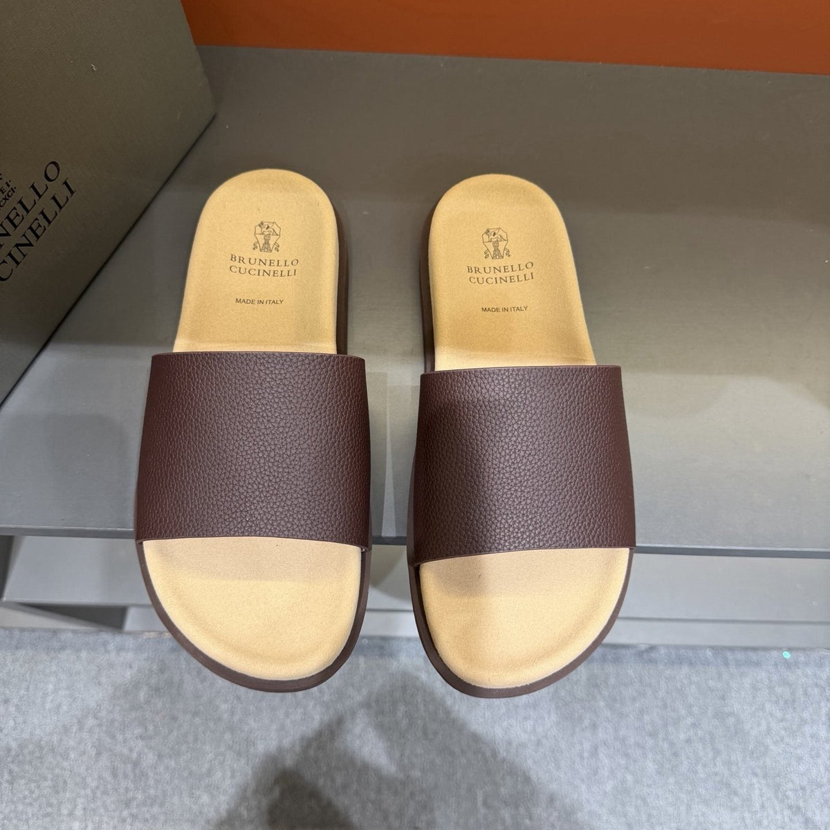 Brunello Cucinelli Men's Wide-Strap Slide Sandals - Light-Toned Footbed